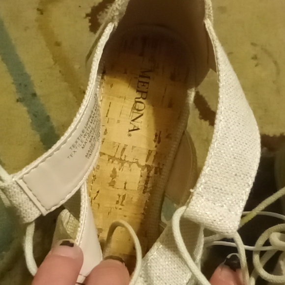 Maize Colored Open Toed Pumps Size 7 1/2 Merona brand from Target - Picture 5 of 6